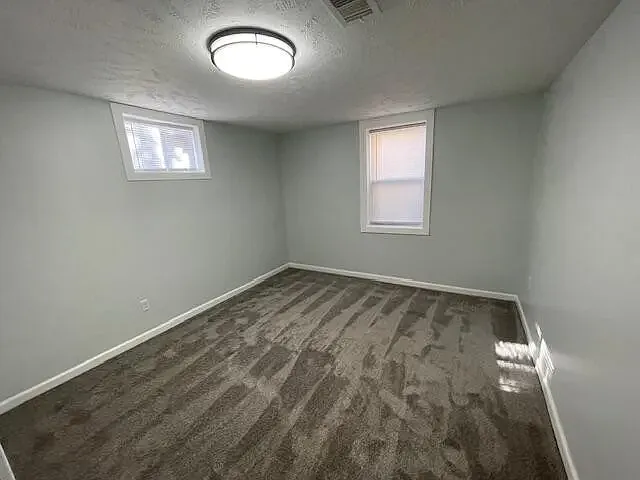 1104 Cachelin Dr — Photo 9