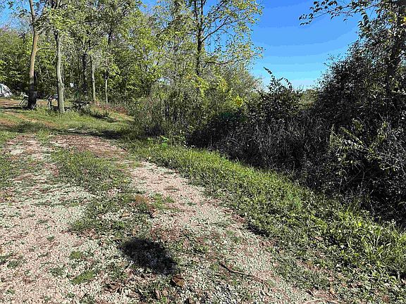 2nd image of 17960 N County Road 425 E