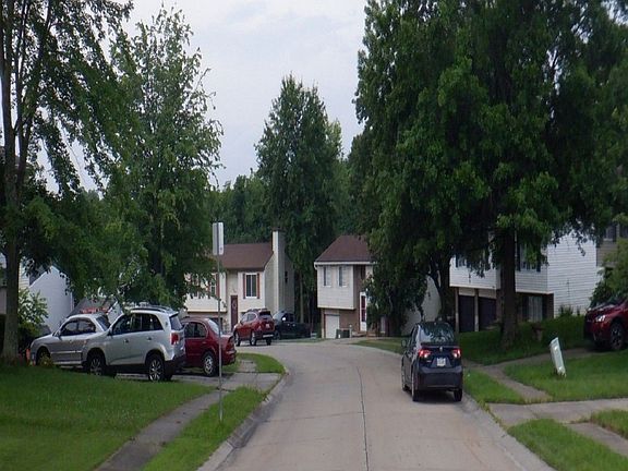 5th image of 111 Hillwood Ct