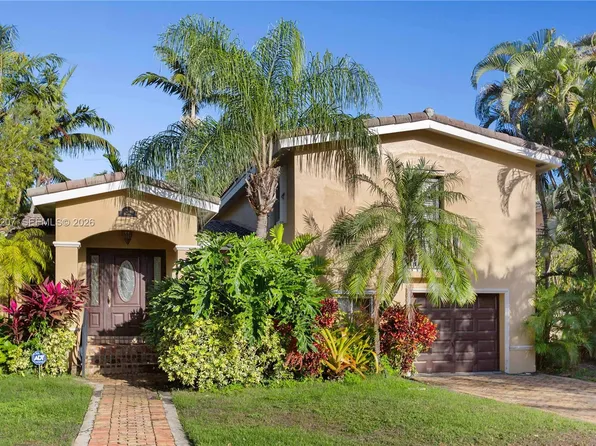 6315 Maynada St, Coral Gables, FL 33146