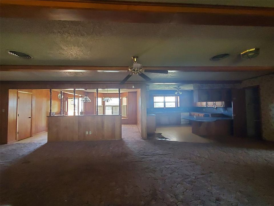 1501 Avenue M St, Seagraves, TX 79359 Zillow