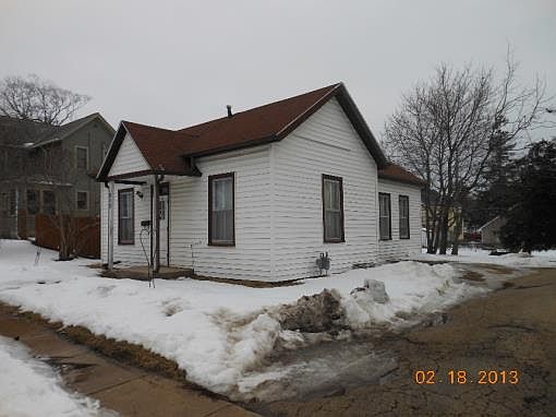 2nd image of 210 W Fountain St