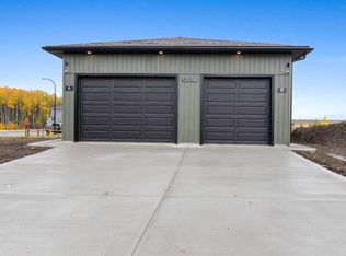 12038 S 77th Ave, Grande Prairie, AB T8W0M5