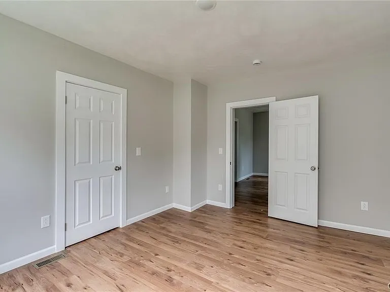 125 N Hamilton St — Photo 18