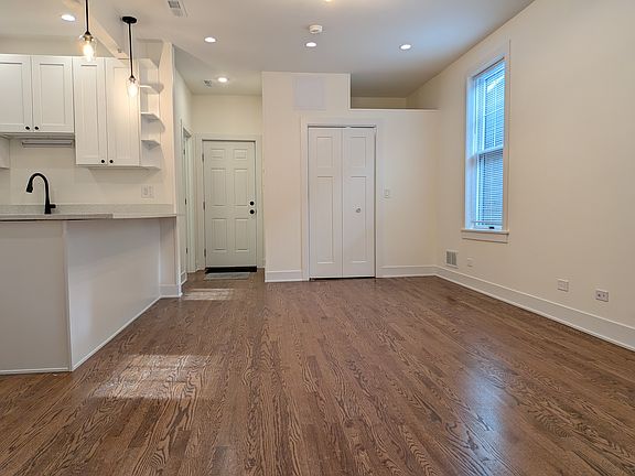 4th image of 1231 N Bosworth Ave APT 2f