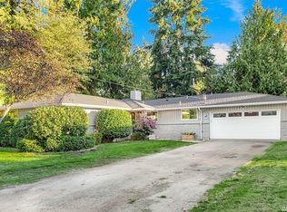 521 N 198th St, Shoreline, WA 98133