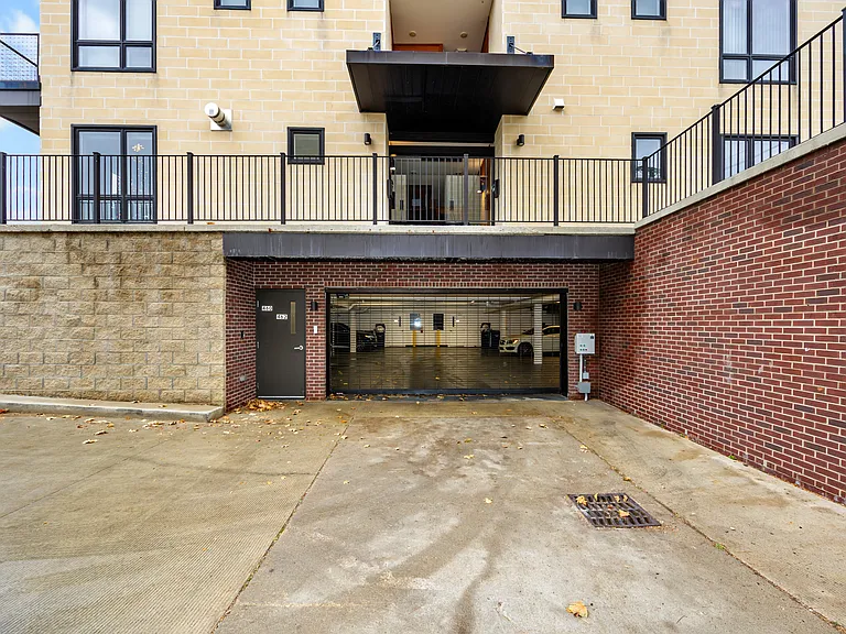 462 W Stadium Blvd #1 — Photo 6