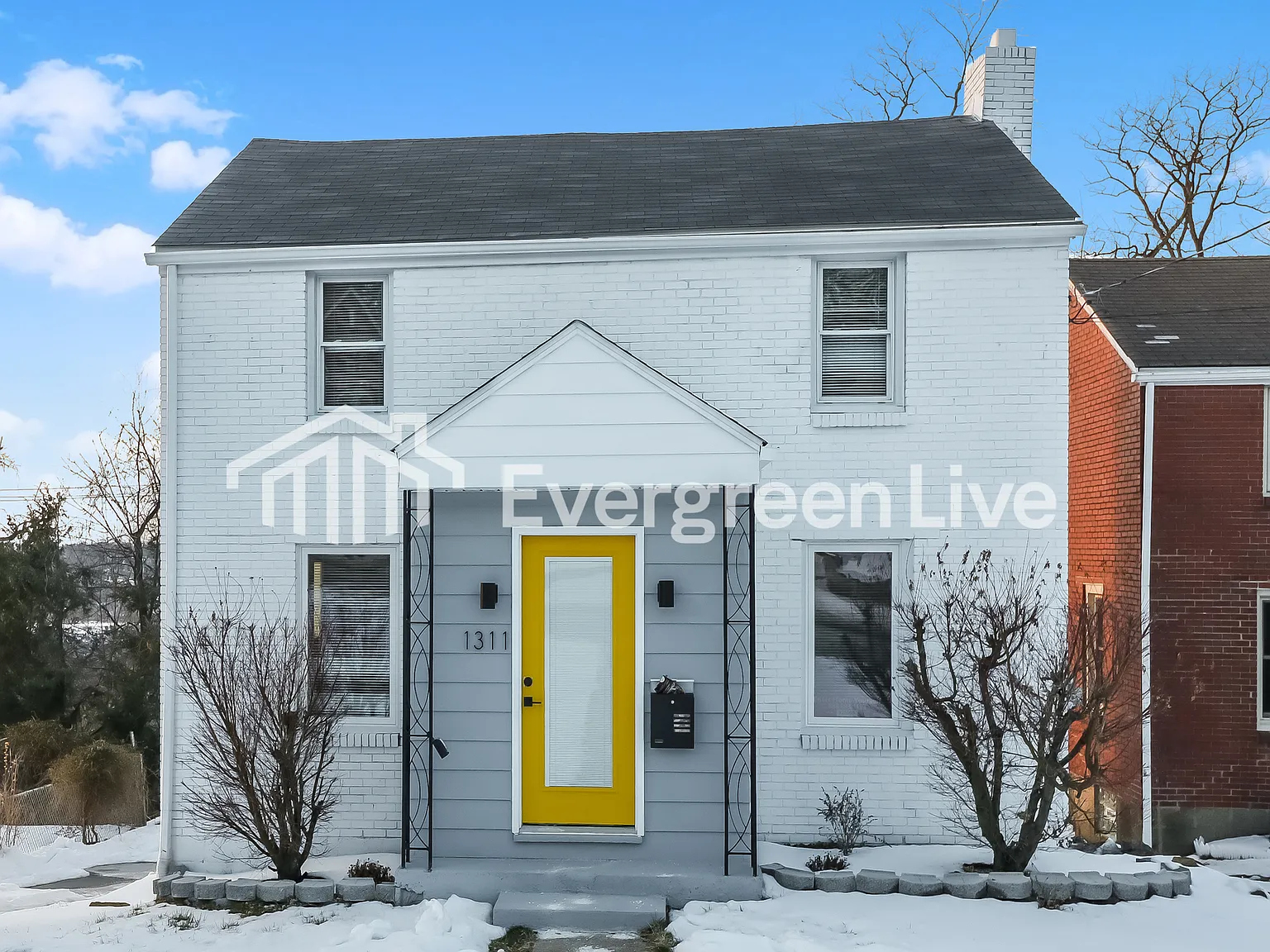 3 bed, 1.5 bath, 1137 sqft, $1,695 — Photo 1