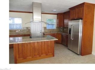 802 Raymond St #802F, Miami, FL 33141