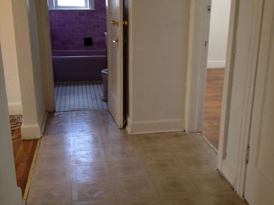 2nd image of 90 Rosehill Pl APT 2