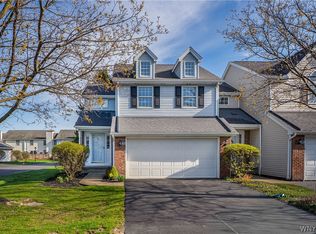 30 Hillcrest Hts, Buffalo, NY 14224
