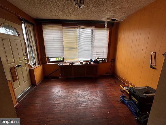 2nd image of 7316 W Passyunk Ave