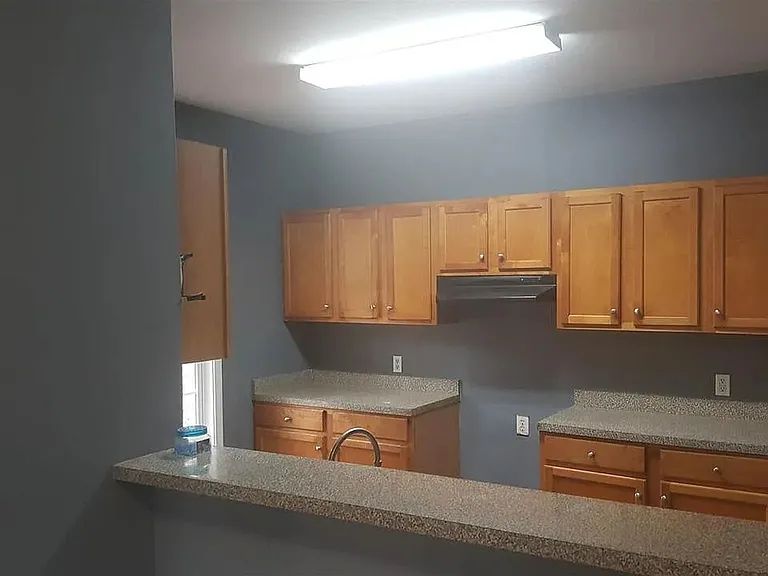 854 Ridge Ave NW — Photo 5