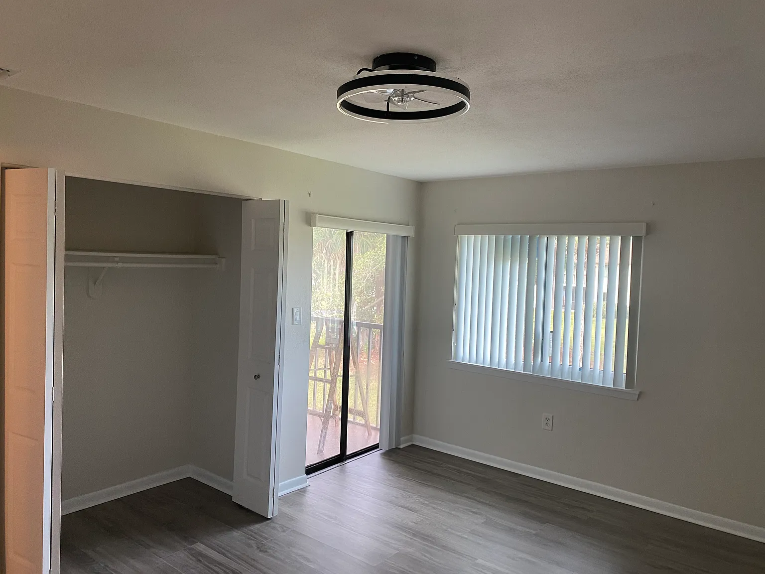 Huntington Ln, Rockledge — Photo 4