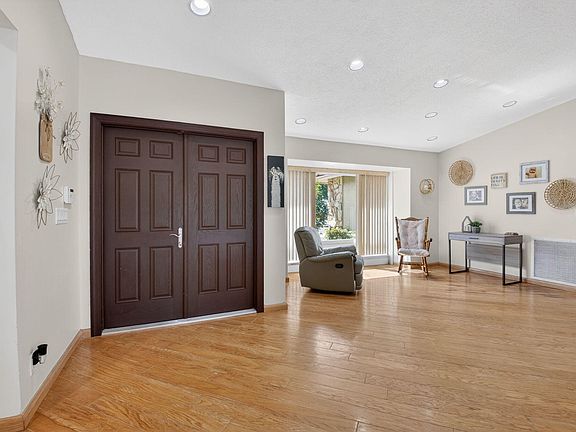 5th image of 10185 Harbourtown Court