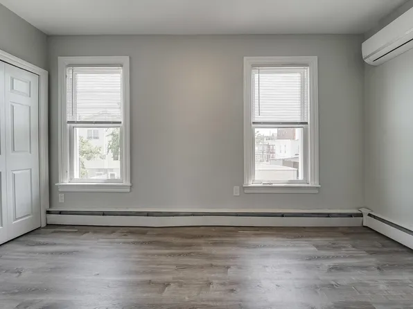 214 Olean Avenue image 25 of 37