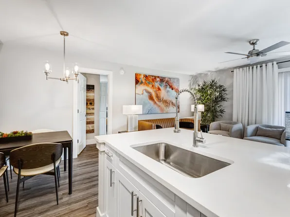 Coral Palms Apartments