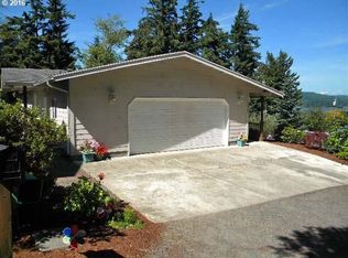 575 Tower St, North Bend, OR 97459