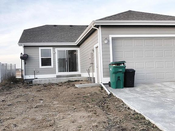 4th image of 2516 Heather Ln