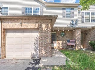 2512 Penns Ridge Blvd, Easton, PA 18040