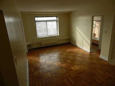 5th image of 1445 E Broad St APT 202C
