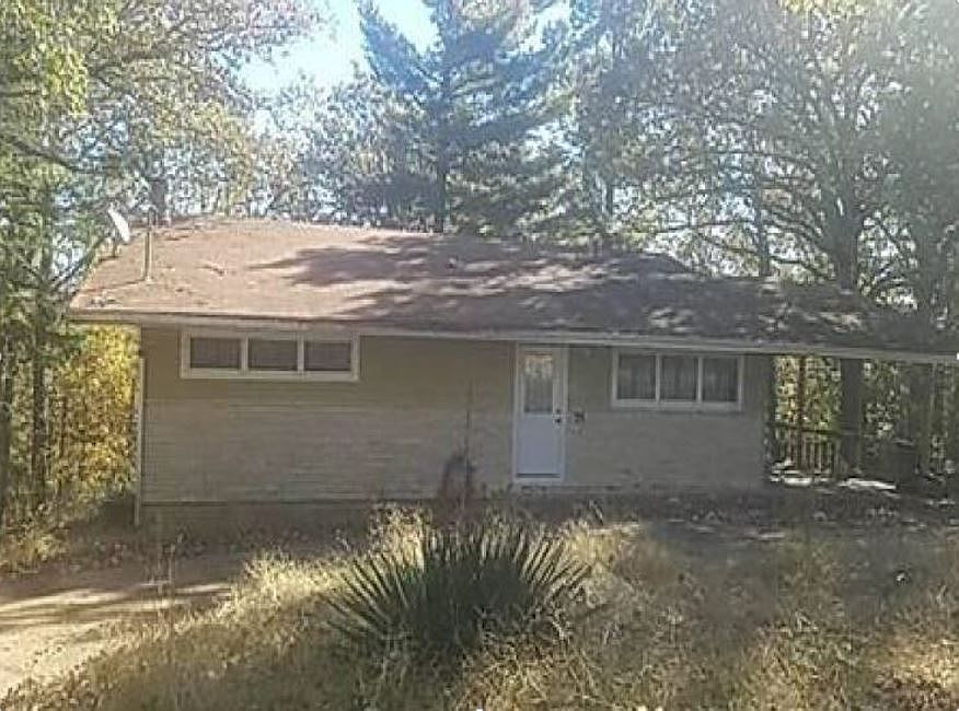 1st image of 75 Blackfoot Dr