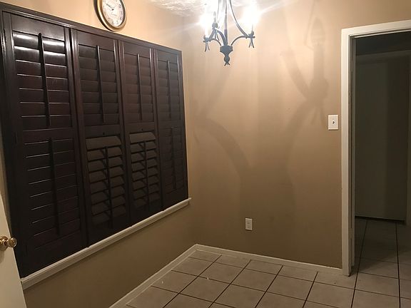 5th image of 3430 Hartington Dr