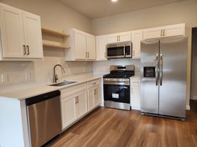 104 S Walnut St, Edmond, OK