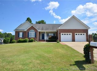 401 Edwinstowe Ave, Fayetteville, NC 28311