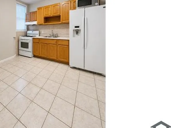 6461 N 16th St, Philadelphia, PA 19126