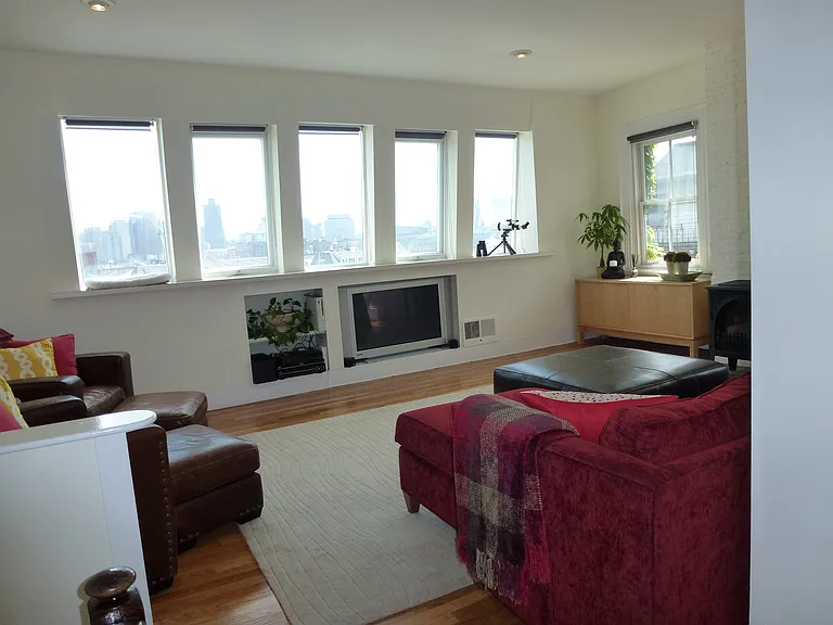 26 Adams St #0 — Photo 15