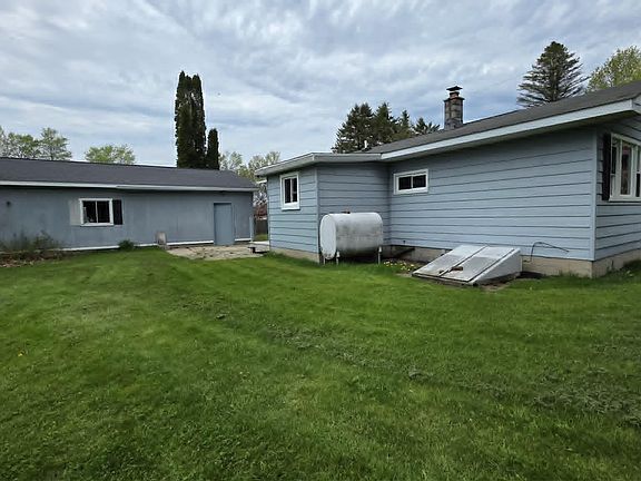4th image of 4526 E Clark Rd