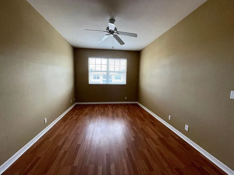 3361 NW 29th Ct — Photo 14