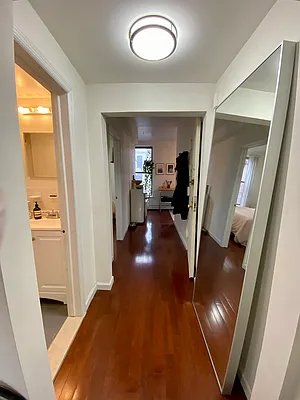 Rented by Compass | media 19