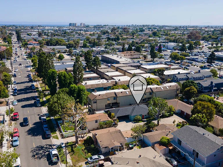 1929 Anaheim Ave — Photo 27