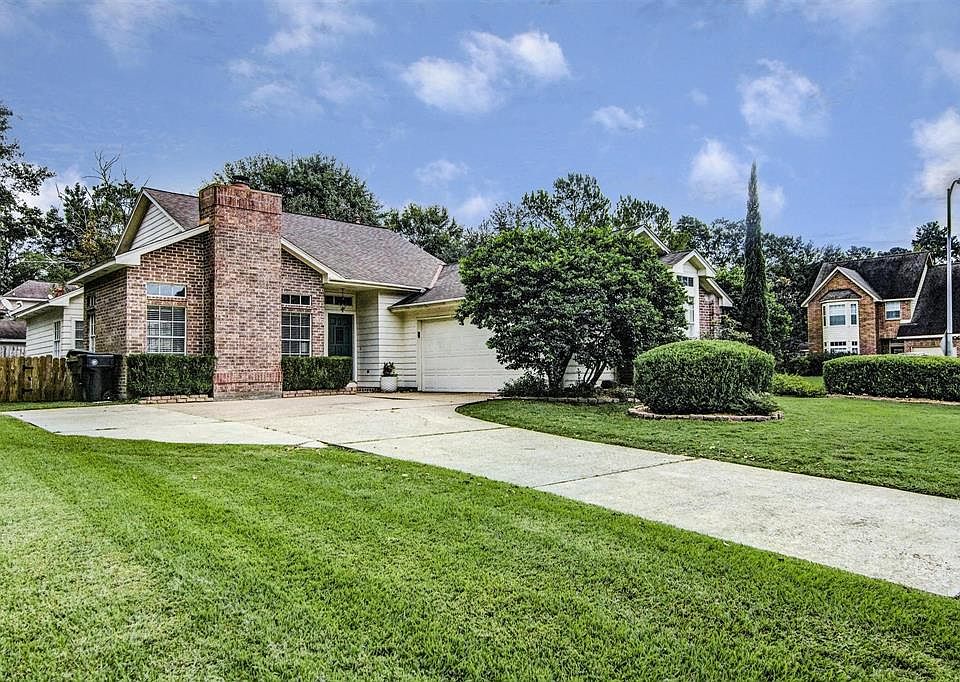1st image of 5402 Haven Oaks Dr