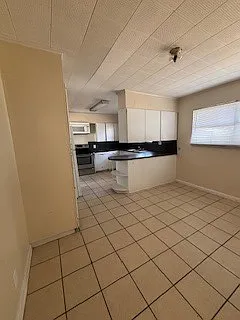 519 Walnut Avenue - 1 — Photo 2