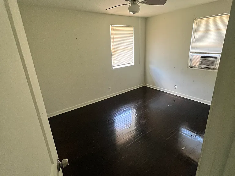 3505 Chase Ave #3 — Photo 9