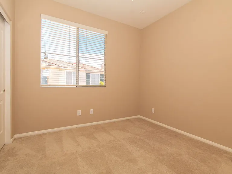 5321 Renaissance Ave — Photo 25