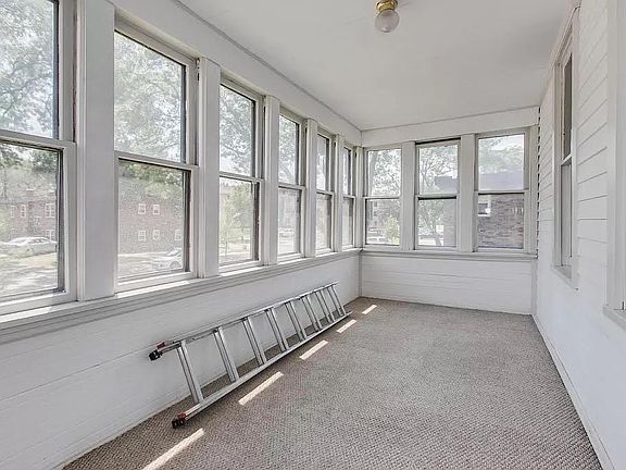 2nd image of 851 Englewood Ave #1
