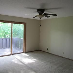 4th image of 2888 Monroe Dr