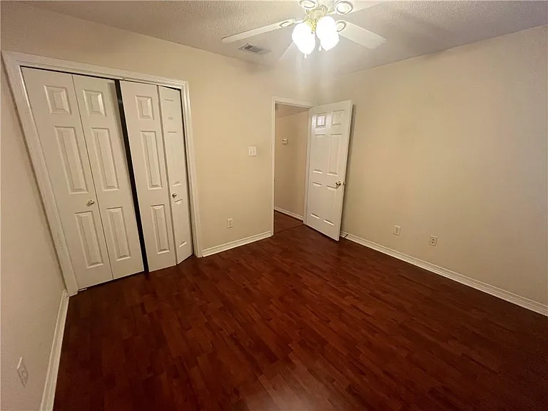 1363 Kilearn Dr — Photo 13