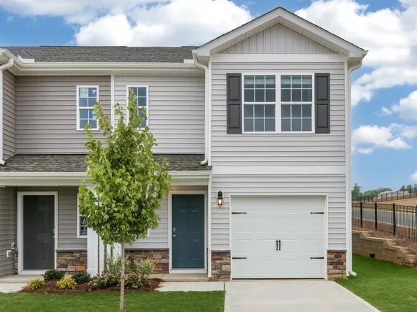 66 March Creek Dr, Fuquay Varina, NC 27526