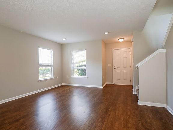 4th image of 3007 Bent Bow Ln