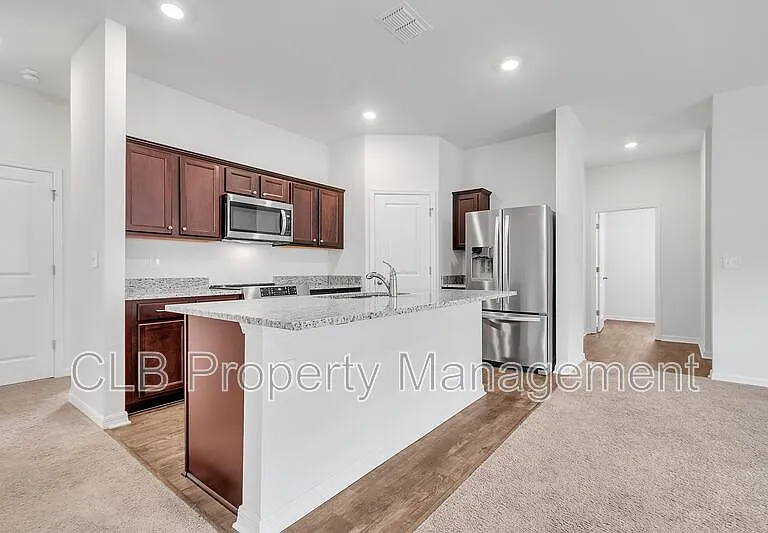 3012 Neverland Dr — Photo 13