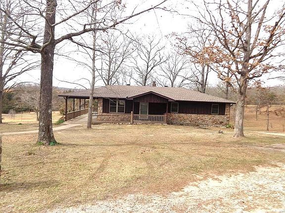 2nd image of 1415 County Road 3090