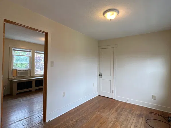 726 W College Ave, State College, PA