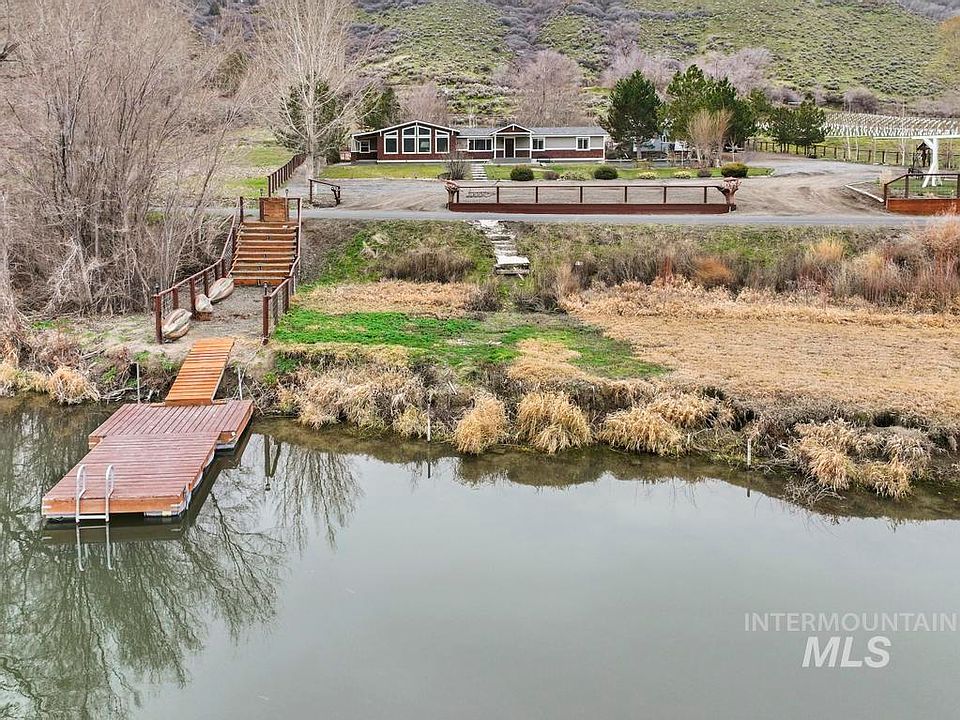 1st image of 1785 River Rd