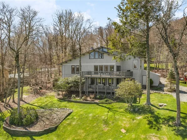 1310 Beech Mountain Parkway, Beech Mountain, NC 28604