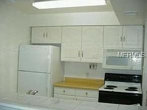 4th image of 9125 Tudor Dr #D209